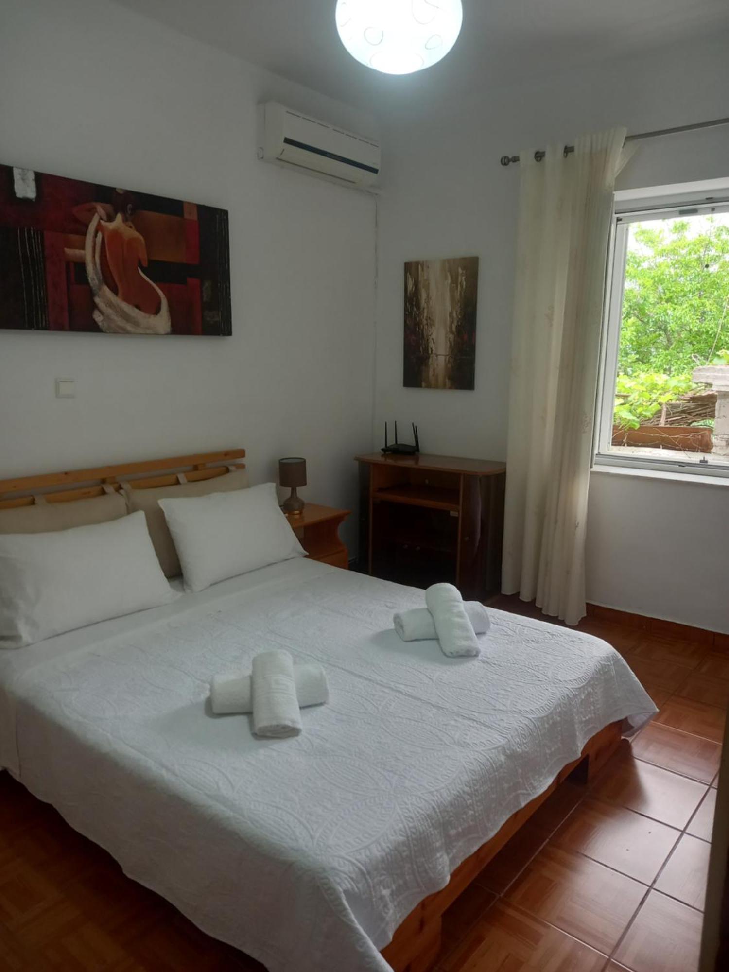 Goni Guest House Saranda Extérieur photo